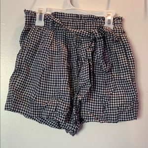 Gingham paper bag shorts